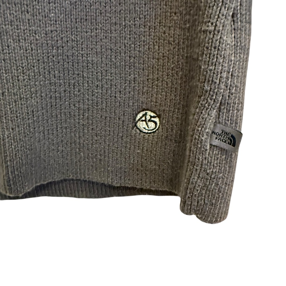 The North Face Women’s A5 Series Gray Fair Isles Style Sweater Sz M - Picture 2 of 11